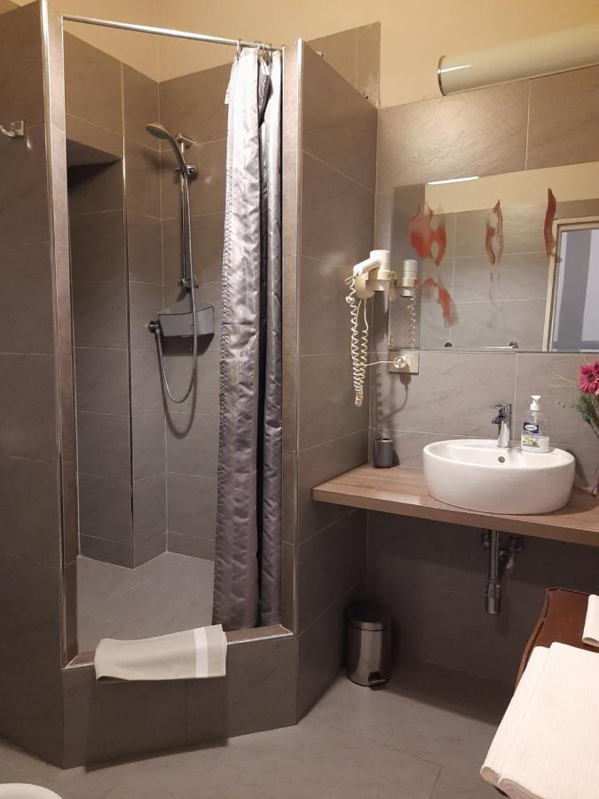La Colonna Hotell Lucca Eksteriør bilde