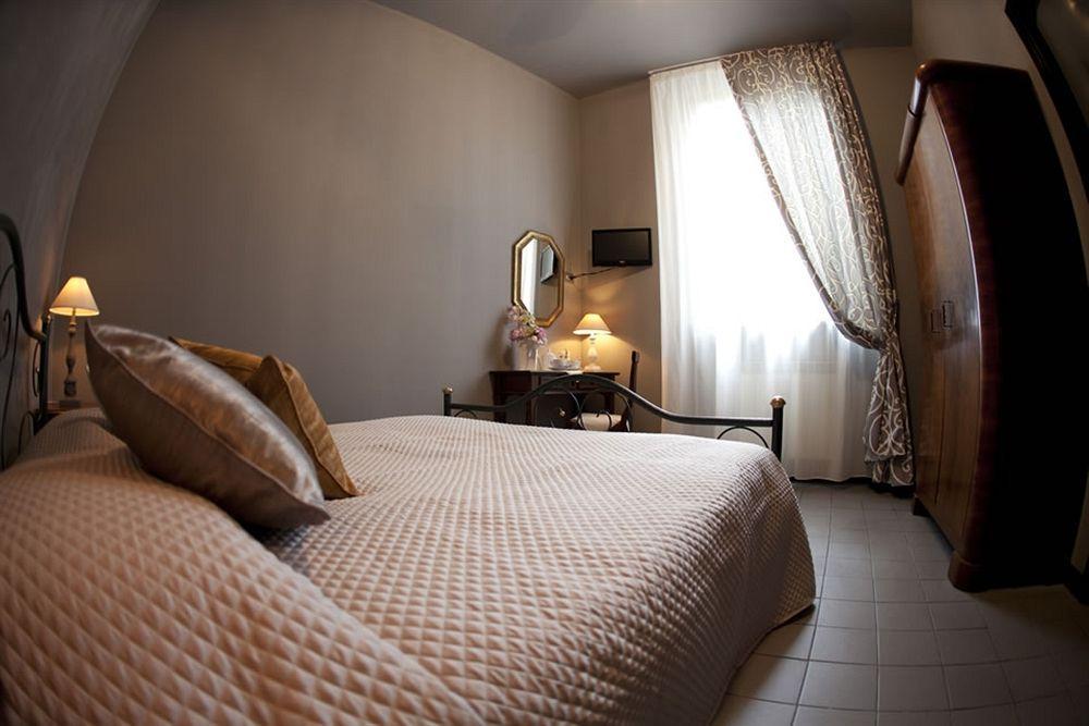 La Colonna Hotell Lucca Eksteriør bilde