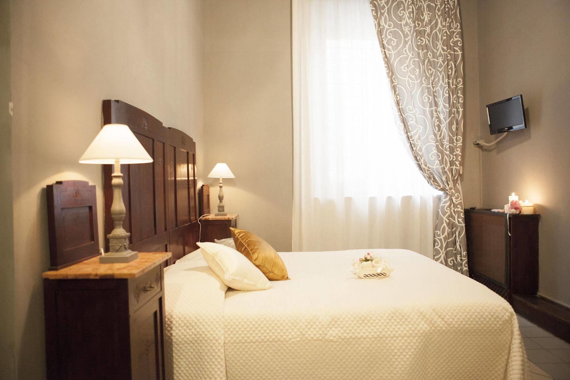 La Colonna Hotell Lucca Eksteriør bilde